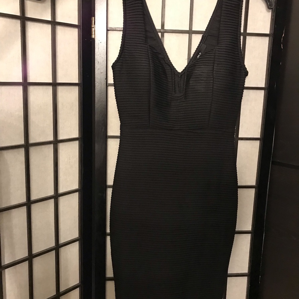 🖤LBD